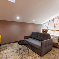 Делюкс мансардный/Джуниор Сюит мансардный (корпус Lake) Парк-отеля Доброград