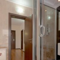 Номер "Семейный 4м. 3комн. (Главный корпус)"