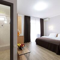 Стандарт 3-местный с балконом Отеля Ростов