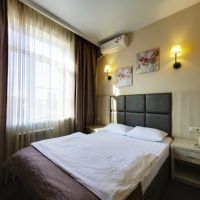 Стандарт с двуспальной кроватью Отеля Мартон Шолохова