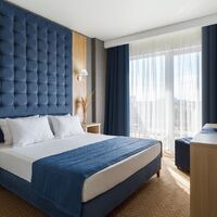 Люкс (корпус 1) Курортного отеля SunMarinn