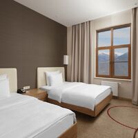 Классический улучшенный с односпальными кроватями Отеля Панорама by Mercure Красная Поляна