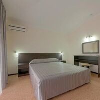 Семейный 4-местный 3-комнатный (Главный корпус) Гостиницы Ява