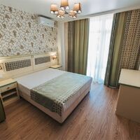 Номер "Стандарт кор.4 с балконом"