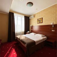 Стандарт с двуспальной кроватью Гостиничного  Комплекса Лазурный берег