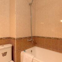 Номер "Люкс Улучшенный 4м.2комн. (Главный корпус)"