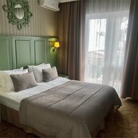 Номер 1 категории с балконом Отеля Марсель