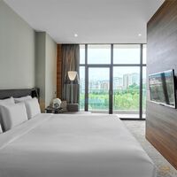 Junior Suite, с видом на город  Отеля Пуллман Сочи Центр