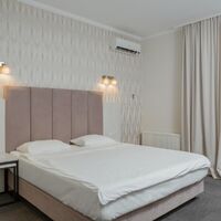 Полулюкс без балкона Гостиничного  Комплекса Нарлен