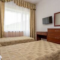 Номер "Стандарт (вид на парк) 2кр."