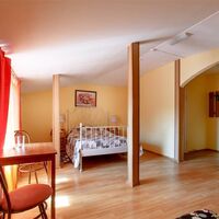 Номер "Стандарт мансардный с кондиционером, \"Росинка\" (1 категория)"