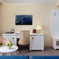 Номер "Джуниор Сьют кор.5"