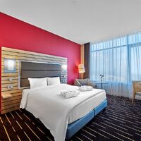 Classic с двуспальной кроватью (вид на море) Отеля Меркюр Сочи Центр