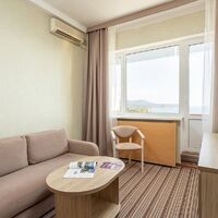 Номер "Супериор 2комн.(вид на море) кор.1"