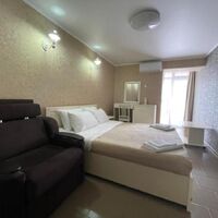 Номер 3-местный с балконом Отеля Берег Ямала