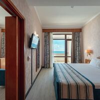 Апартаменты большие / Apartments Big Санатория Сосновая Роща
