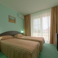 Стандарт 2-местный (Главный корпус) Гостиницы Ява