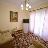 Семейный (вид на поселок) Пансионата Вея