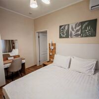 Люкс малый "Джуниор" Загородного Клуба Айвенго