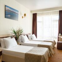 Стандарт 3-местный (корпус 2) Курортного отеля SunMarinn