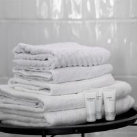 Номер "Стандарт с балконом (вид на море) кор.2"