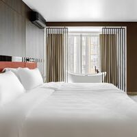 Номер "Luxe Рremium En Suite"
