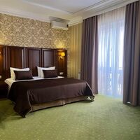 Джуниор Сюит с балконом Отеля Марсель