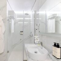 Номер "Luxe Рremium En Suite"