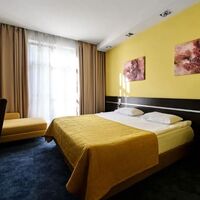 Супериор с балконом (вид на реку) KING/TWIN Отеля Фристайл от Васта, Роза Хутор