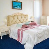 Номер "Президентский сьют / Executive Suite"