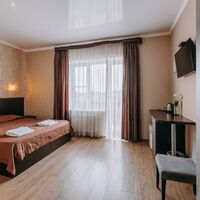 Стандарт с балконом Отеля Монарх