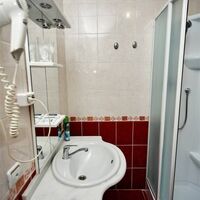 Номер "Стандарт мансардный с кондиционером, \"Росинка\" (1 категория)"