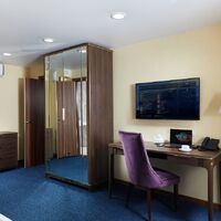 Номер "Апартаменты 4комн. кор.5"