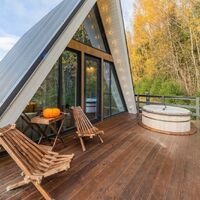 А-фрейм Гостевого дома Pine Forest Хвойный лес