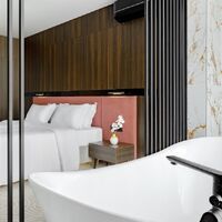 Номер "Luxe Рremium En Suite"