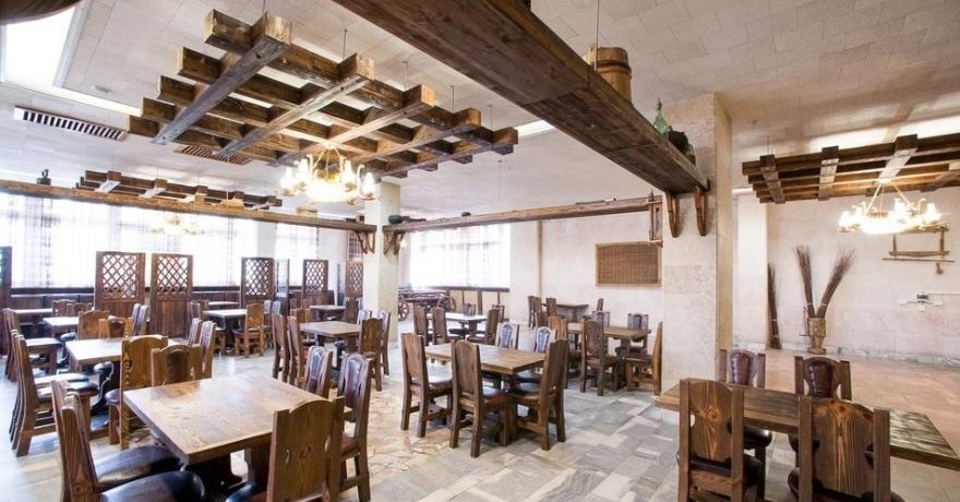 Официальное фото Парк-отеля АМАКС Ершово  звезды