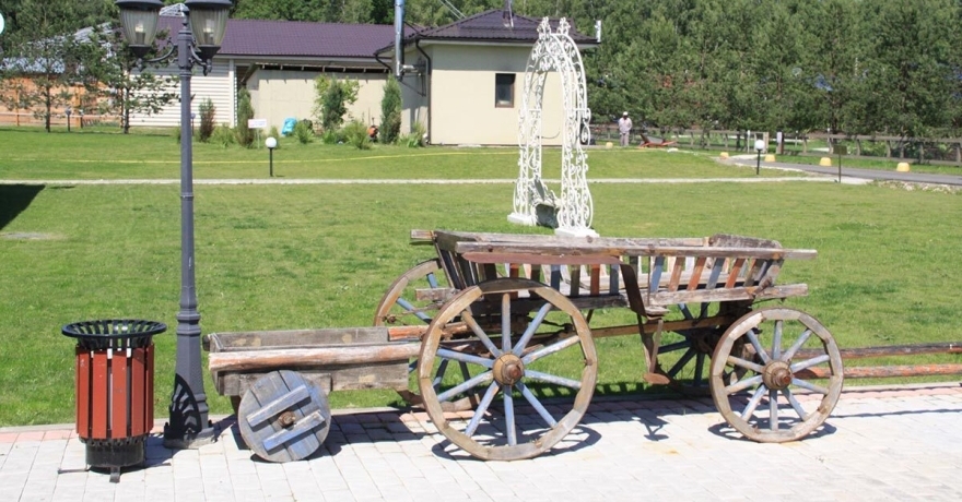 Официальное фото Загородного отеля Петрухино-клуб 3 звезды