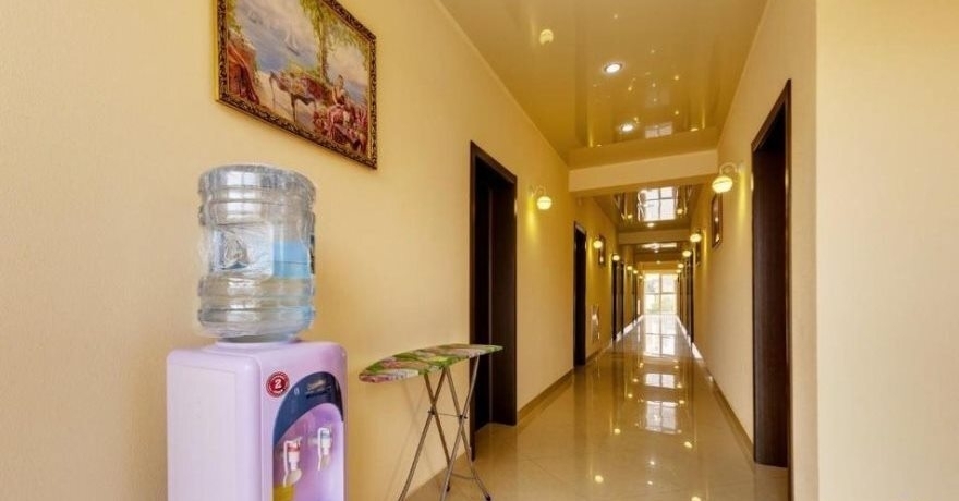 Официальное фото Отеля Лаура 3 звезды