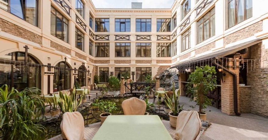 Официальное фото Парк-отеля Троя 4 звезды