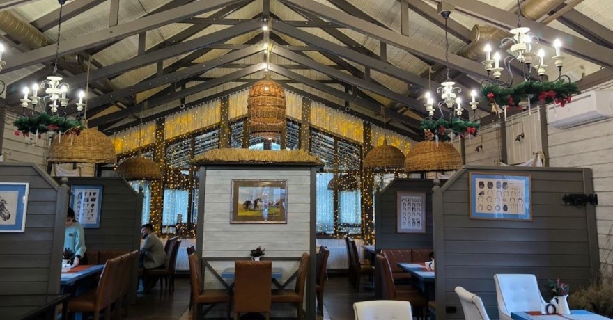 Официальное фото Загородного отеля Петрухино-клуб 3 звезды