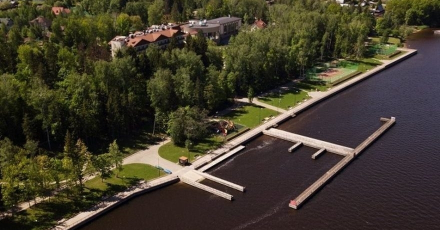 Официальное фото Учебно-оздоровительного центра Икша  звезды