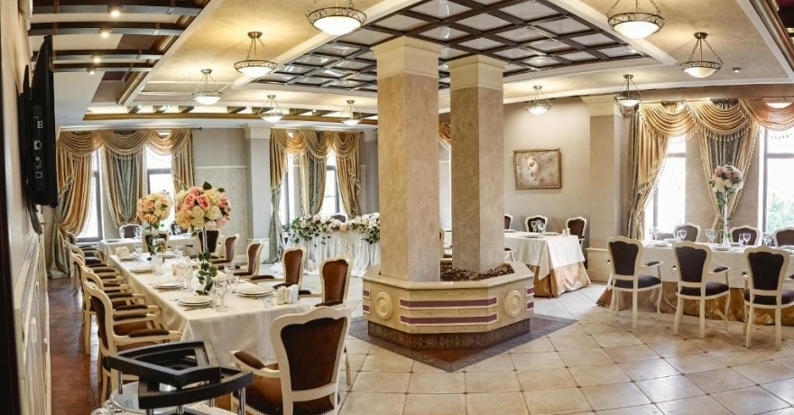 Официальное фото Парк-отеля Троя 4 звезды