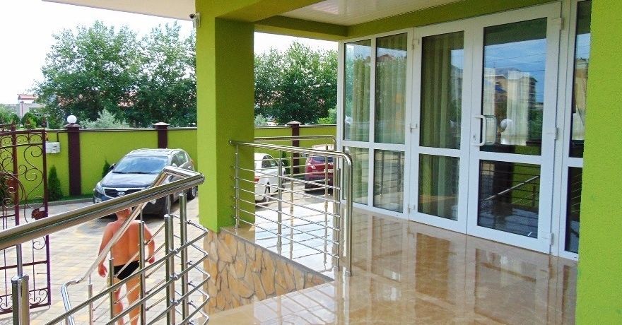 Официальное фото Отеля Релакс 3 звезды