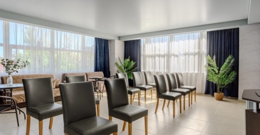 Официальное фото Отеля Амбра Резорт Хотел 3 звезды