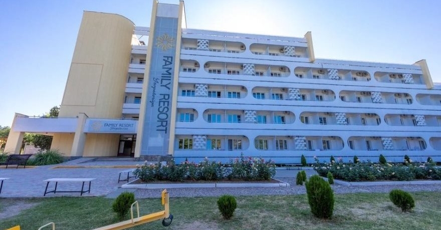 Официальное фото Отеля Family Resort 2 звезды