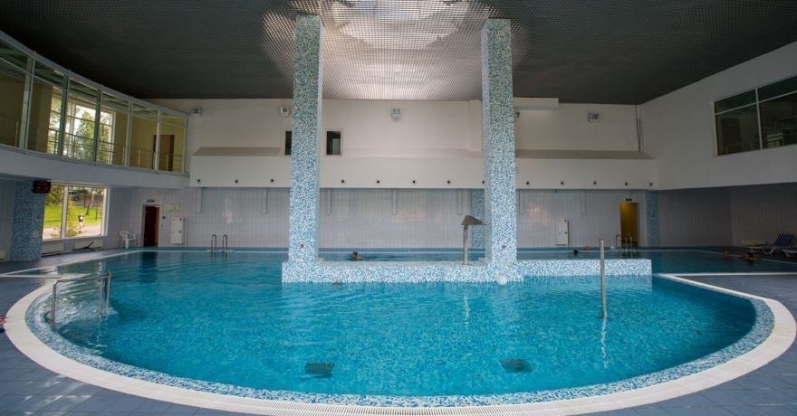 Официальное фото Учебно-оздоровительного центра Икша  звезды