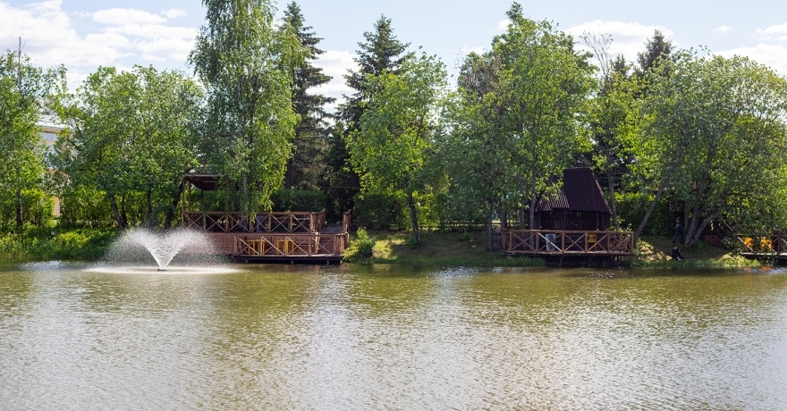 Официальное фото Загородного отеля Тропикана Парк звезды