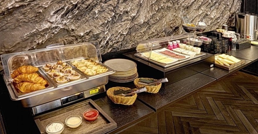 Официальное фото Отеля Astor 4 звезды