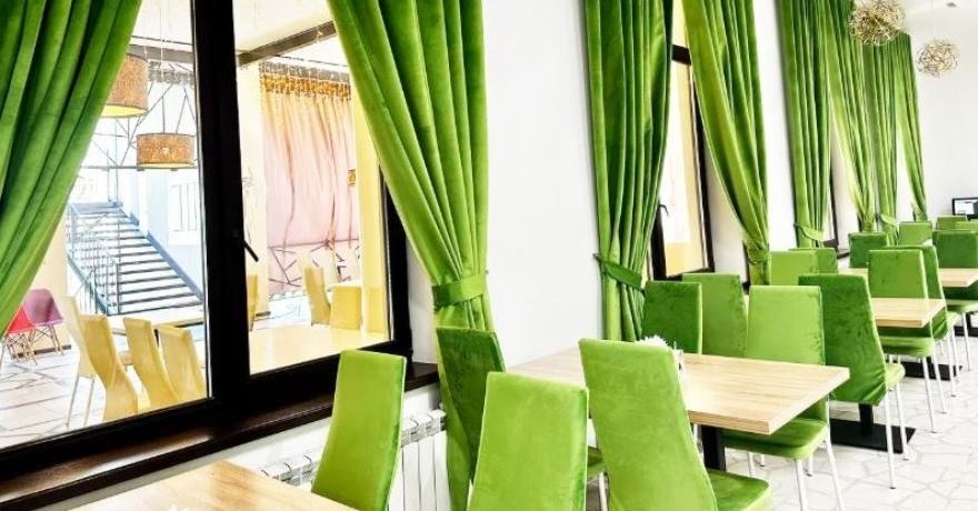 Официальное фото Парк-отеля Светлое Озеро 3 звезды