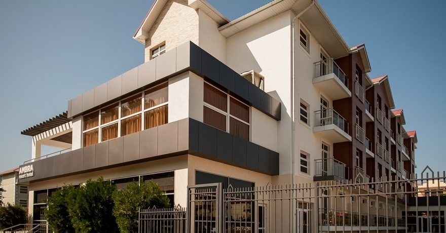 Официальное фото Отеля Амбра Резорт Хотел 3 звезды